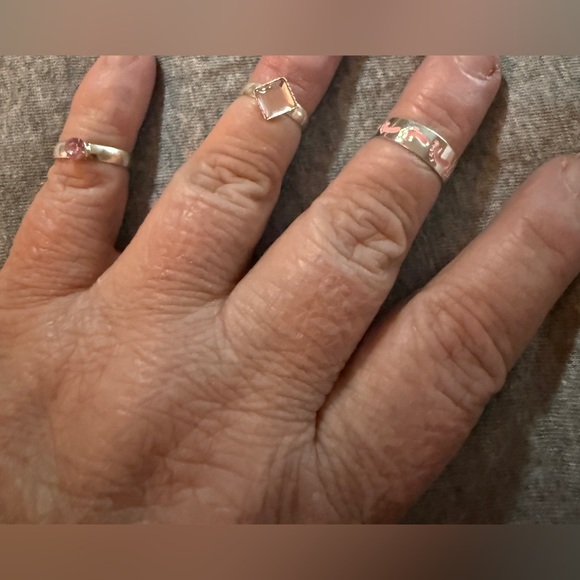 Jewelry - Silver and Pink Knuckle Ring SetNWT